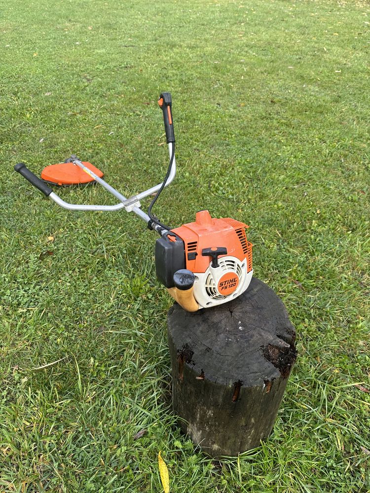 Kosa spalinowa STIHL FS 120 o mocy 1.8 KM