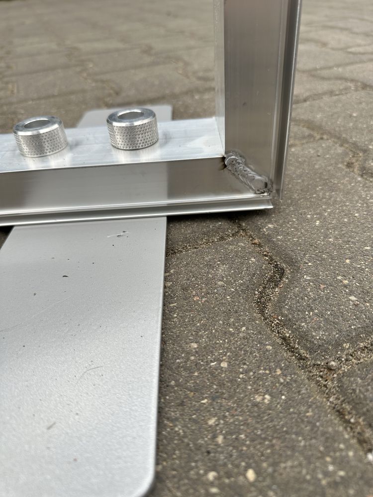 System modulowy aluminiowy 15 ram do budowy stoisk