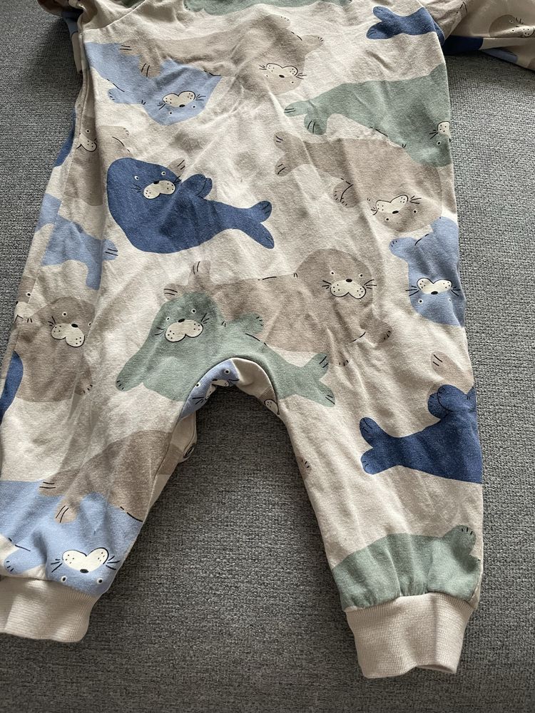 Piżamka niemowlęca H&M