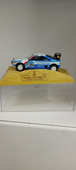 1/43 Peugeot dakar