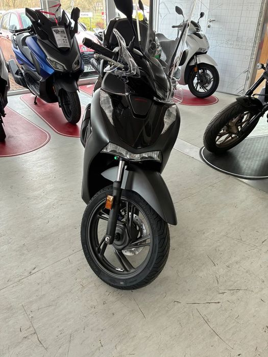 Honda SH Honda Sh 125 Special + Kufer smart 35L