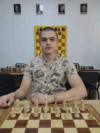 Заняття з шахів / тренер по шахматам