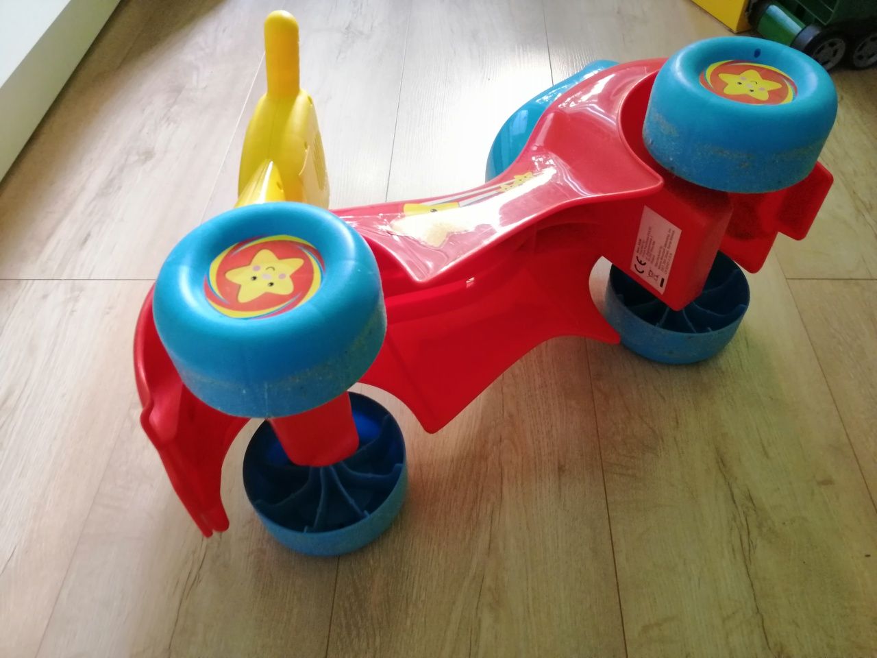 Autko jeździk Fisher price