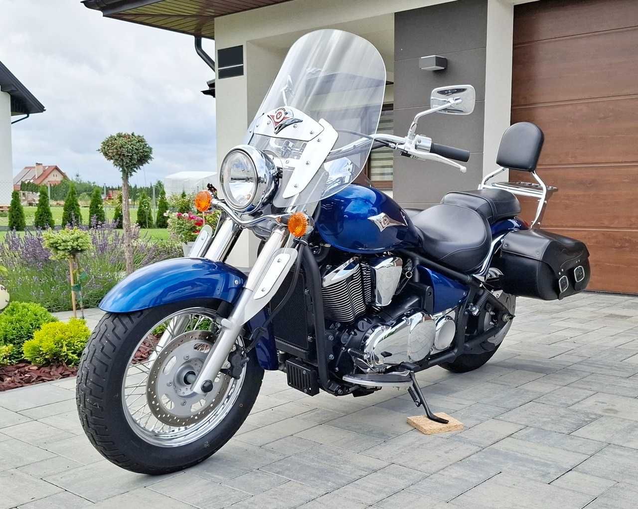 BIAŁY KRUK Kawasaki VN 900 Classic, 9980 km, I rej. 2010, EUROPA, bezw