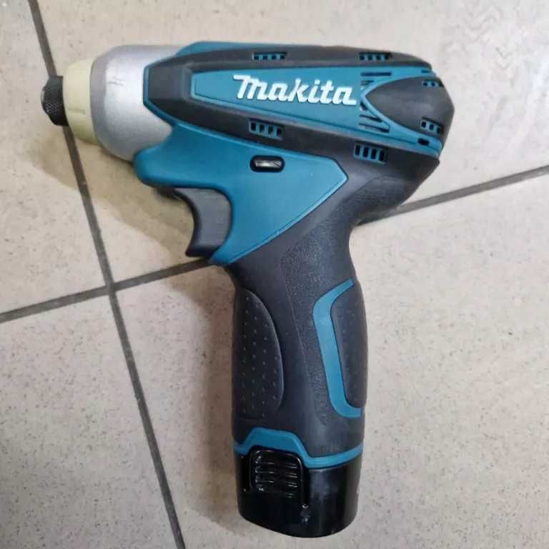 zestaw wkrętarka makita df330d i zakrętarka makita td090w 2011r
