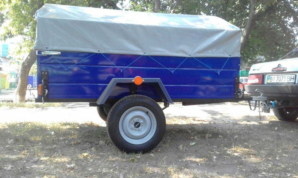 Міцний причіп до автомобіля  від заводу виробника 2000*1300*400