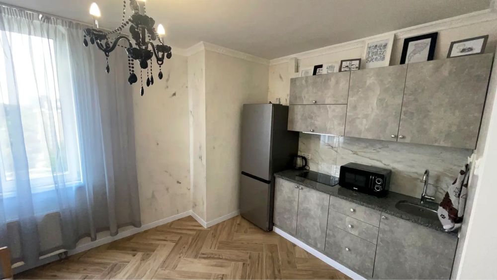 Оренда 1 к квартири 7 хвилин м, Деміївська