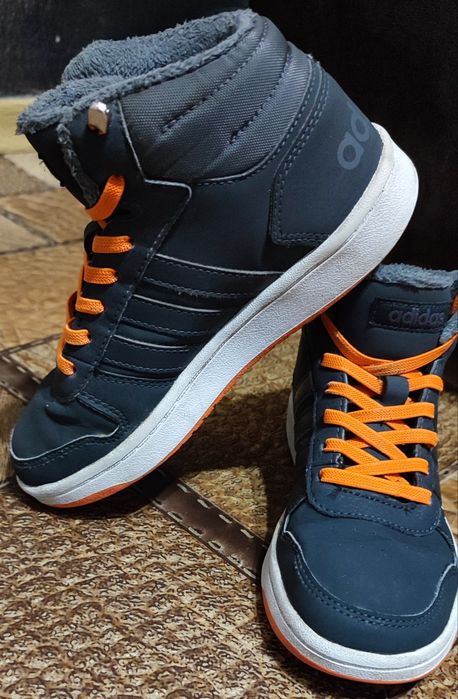 Дитячі кросівки 32р оригінал утепленні, хайтопи, черевики, Adidas Hoop