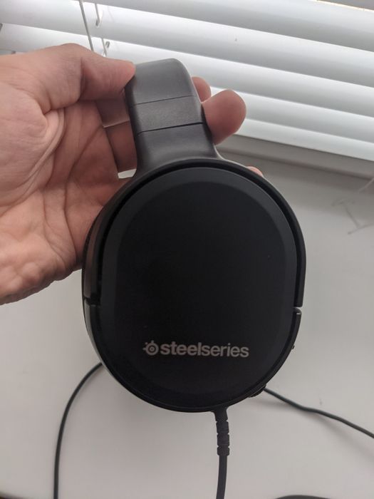 Навушники Steelseries series arctis 1
