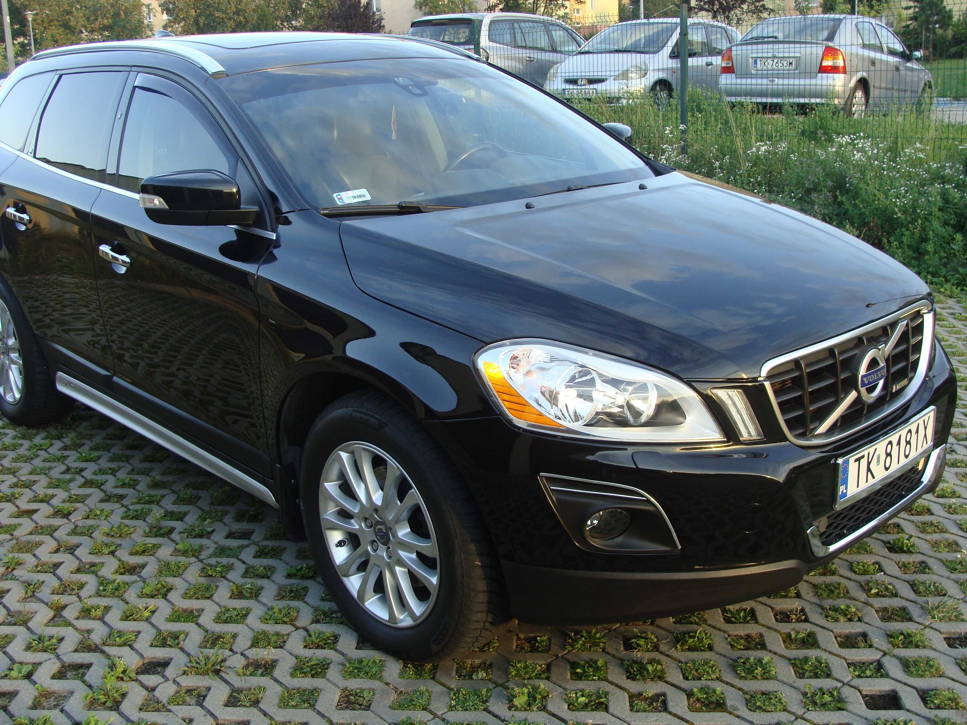 Volvo XC60 T6 Doinwestowany !!!