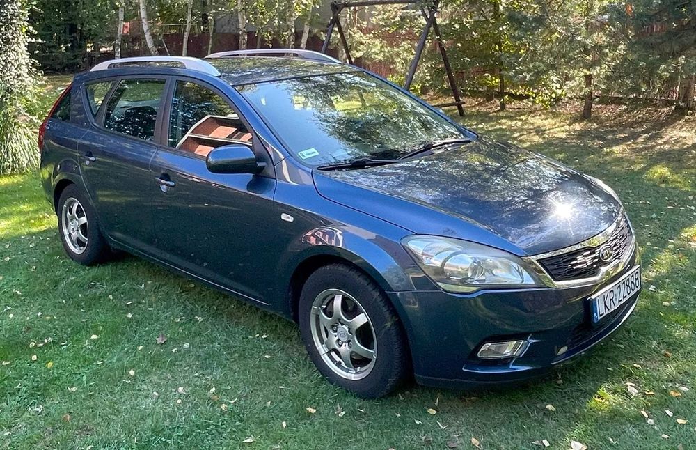 Kia Ceed 1,6 benzyna Automat 125KM