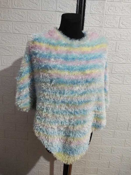 Sweter ponczo  milutkie piękne kolory  cena 8 zł
