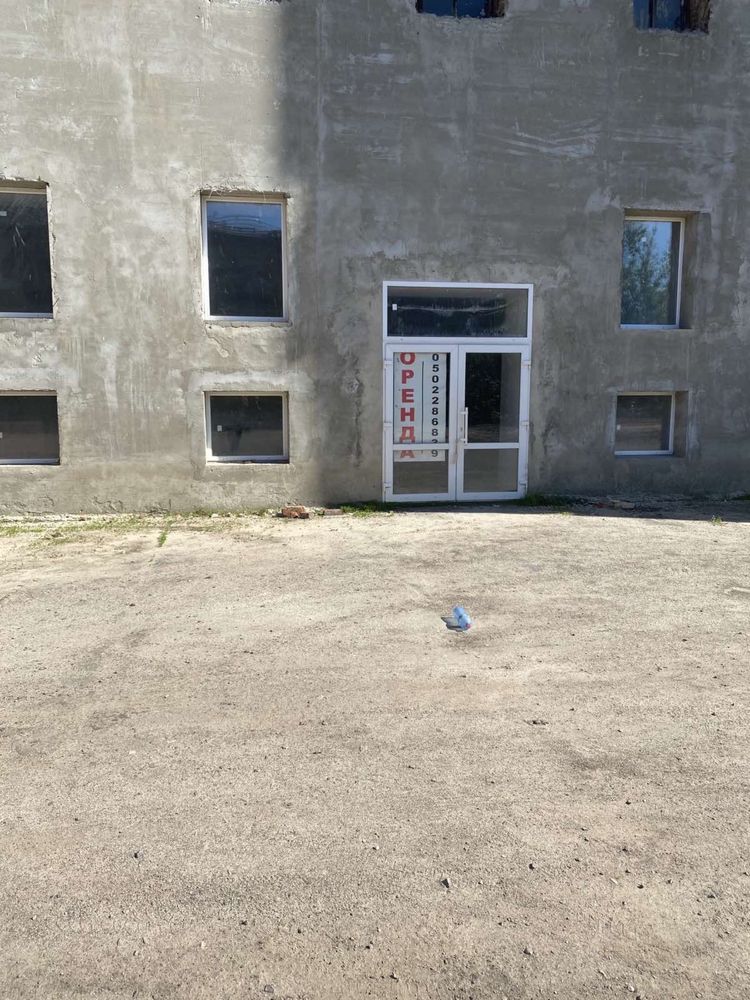 Здається приміщення  550 м2, 180 м2