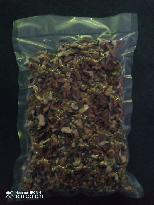 Orzechy włoskie łupane z tego roku