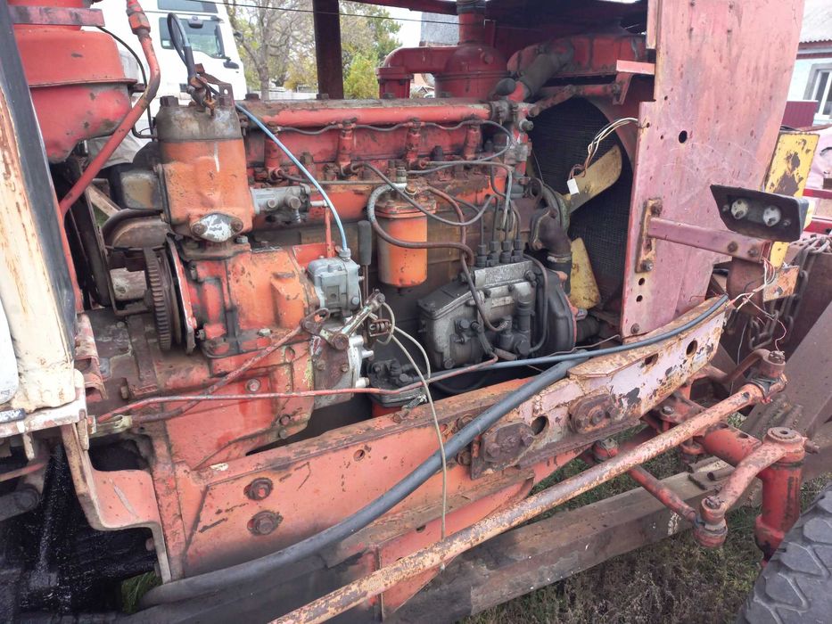 Екскаватор на базі ЮМЗ 6