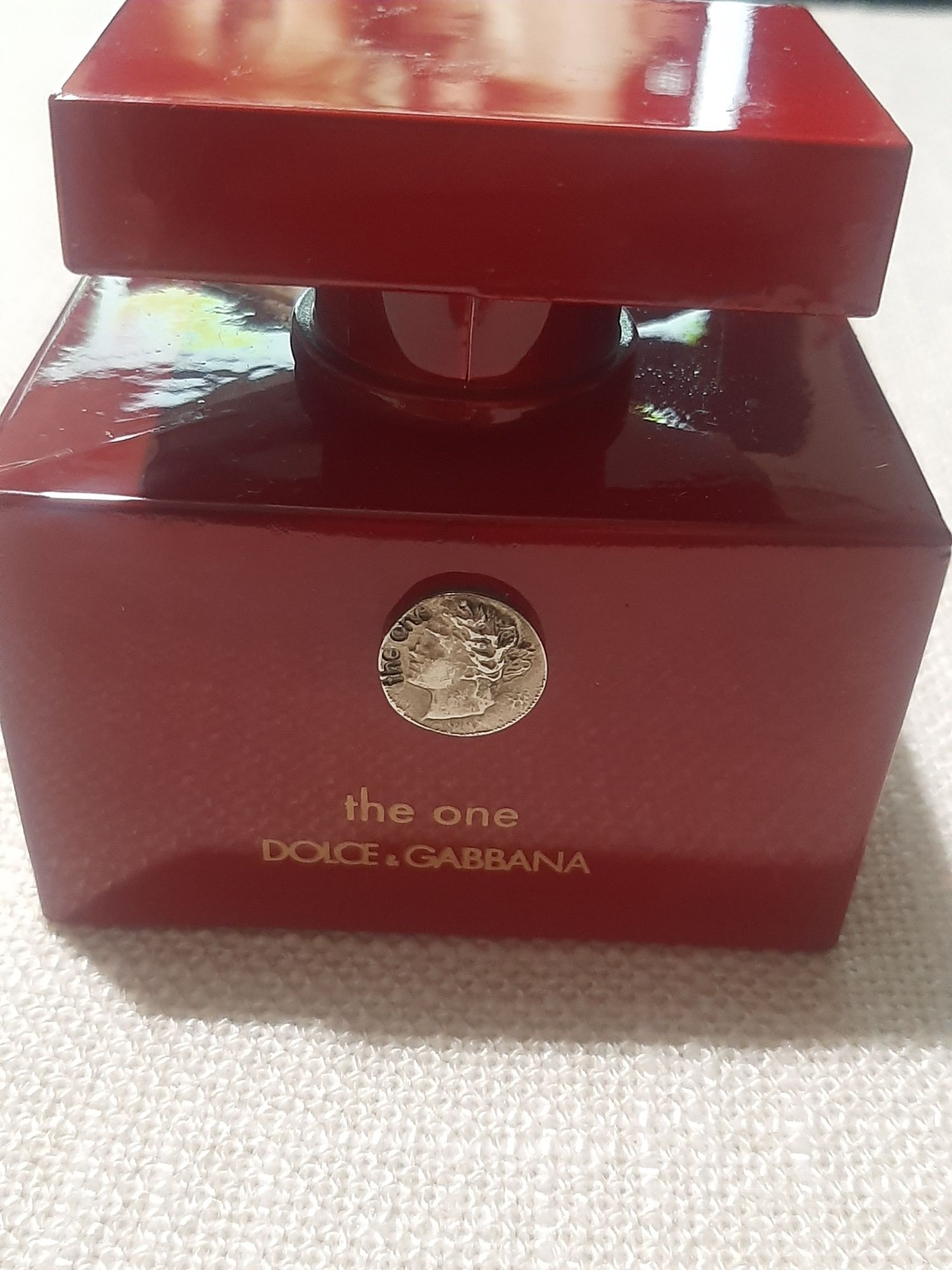 DOLCE & GABBANA. Женская парфюмерия. Духи. Туалетная вода