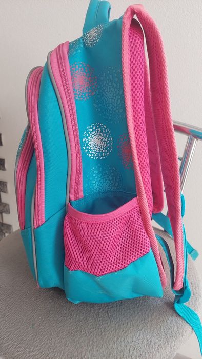 Рюкзак школьный для девочки yes в отличном состоянии