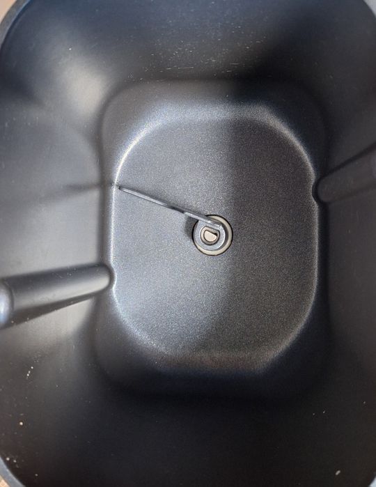 Продам хлібопічку Panasonic  SD-R2520