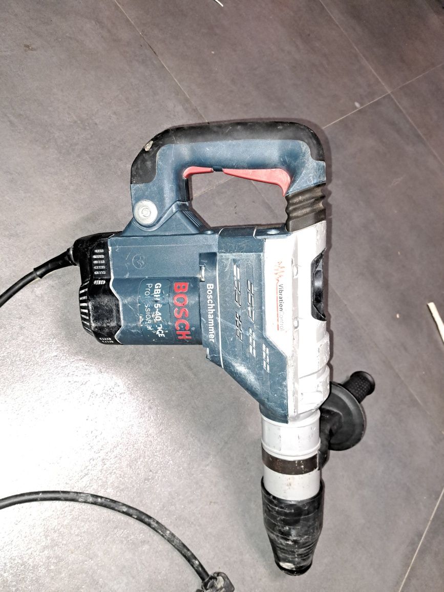 Młot udarowo obrotowy Bosch GBH 5-40 DCE Niemiecki
