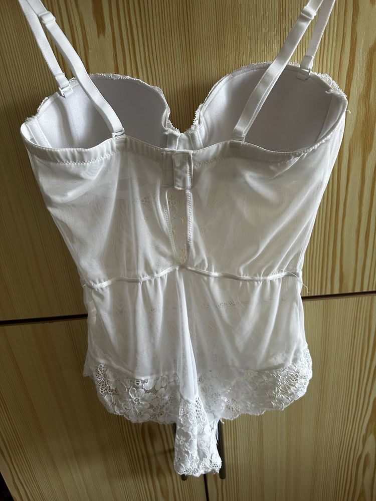 Кружевной боди белый h&m р.s