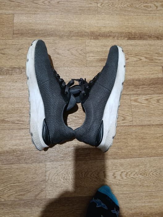 Кросівки весна-літо-осінь  р.43