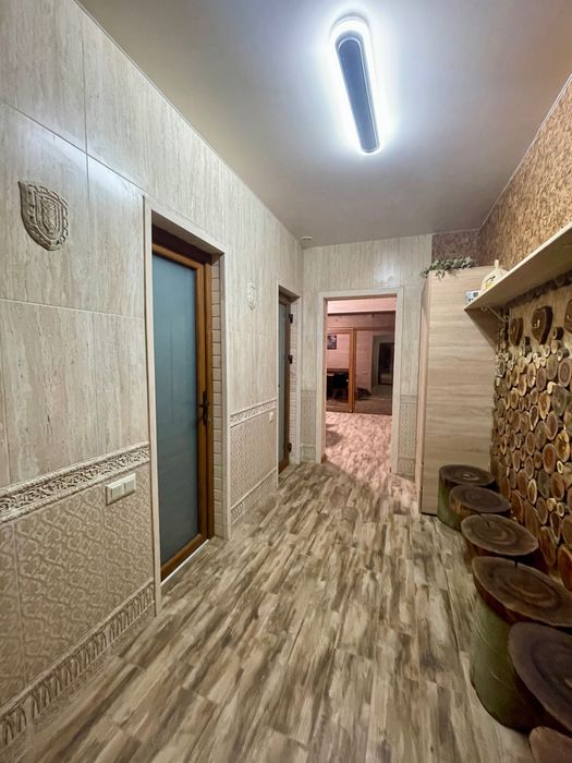 Лазня на дровах, власний берег