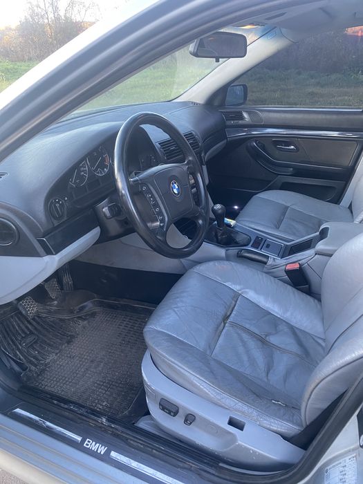 Продам BMW E39 520i (2700$ + ТОРГ)