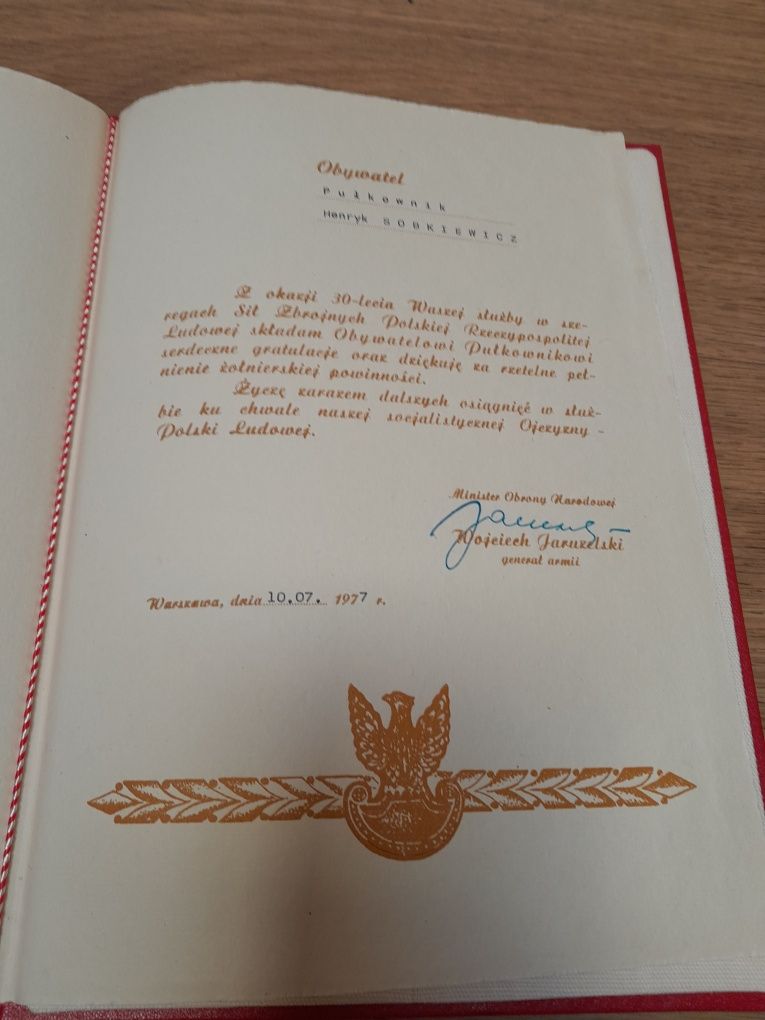 Dyplomy po pułkowniku Wojsko Polskie podpisy Jaruzelski Spychalski PRL