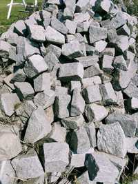 Kamienie granitowe
