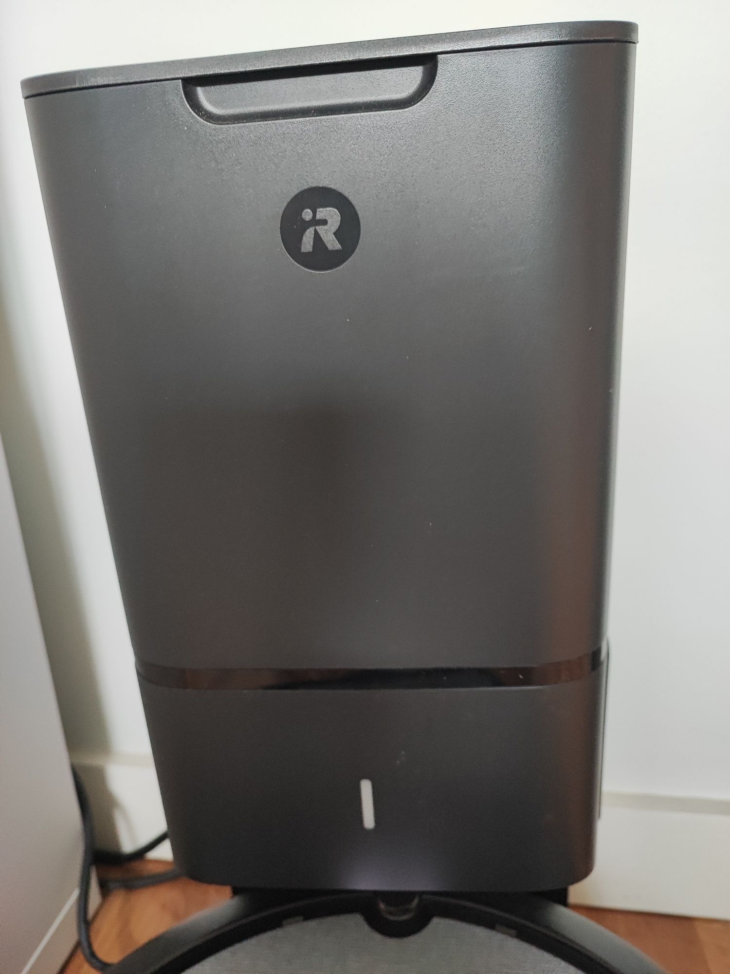 Roomba i3+ Aspirador+estação p/ esvaziar lixo sozinho