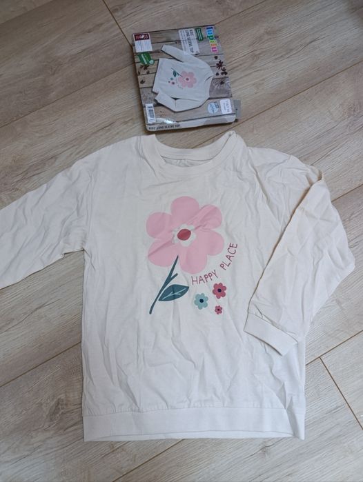 Nowa bawełniana bluzka r.110/116