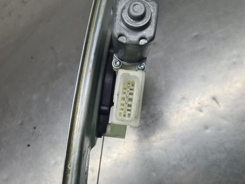 Elevador vidros frente esquerdo RENAULT Kadjar (HA_, HL_)