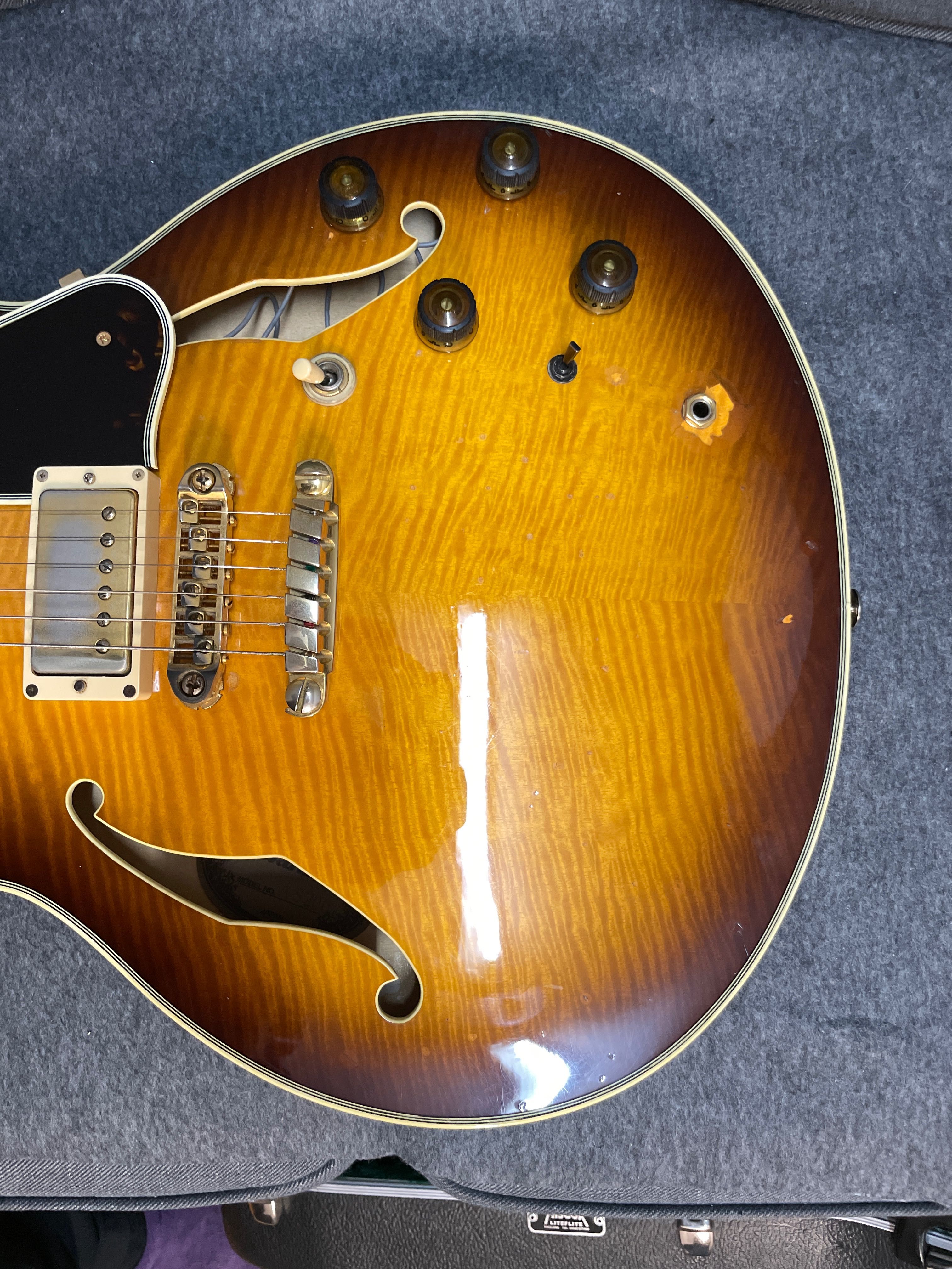 Ibanez AS200 semi hollow jazz guitar Artstar Artist Prestige AS 200