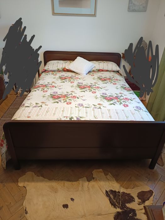 Cama casal com colchão