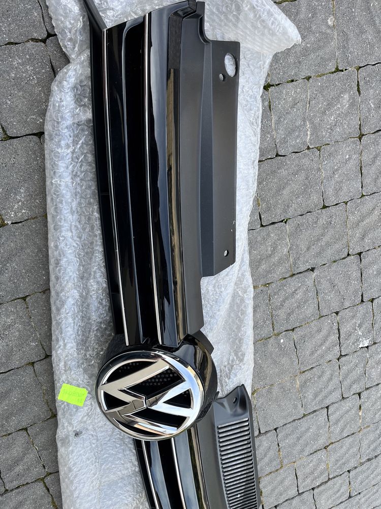 VW GOLF 6.  Ришітка