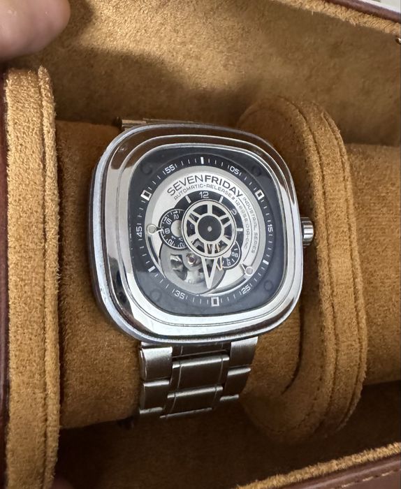 Sevenfriday годинник часы  стиль і надійність