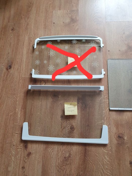 Szklana półka do lodówki