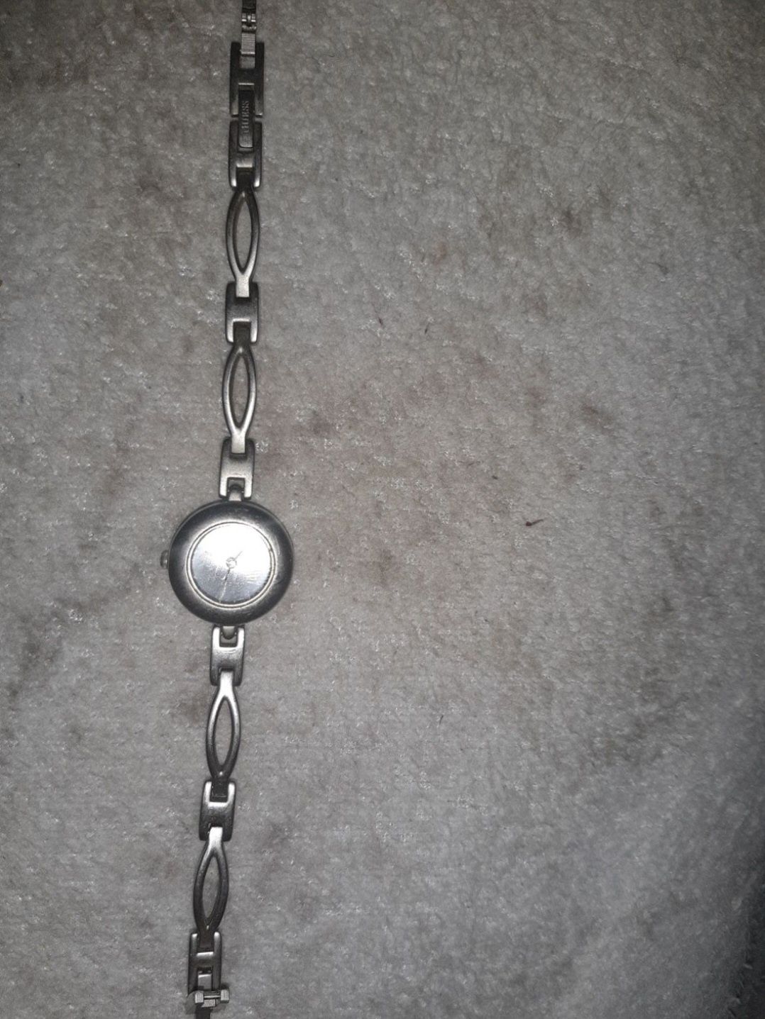 Relógio guess em bom estado