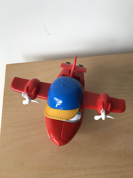 Flip z Super Wings figurka transformująca samolot robot 2w1