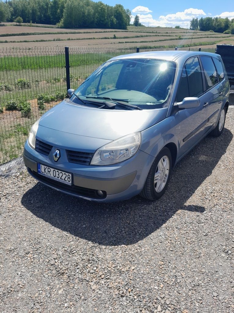 Renault Grand Scenic 2