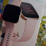 Smartwatch Fitbit versa 2 .Różowe złoto