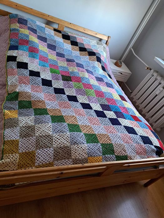 Narzuta na łóżko ręcznie robiona NOWA
