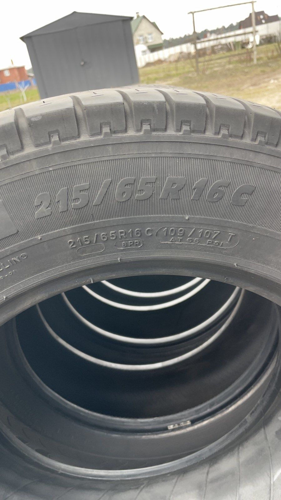 Резина Michelin Agilis 215/65/R16 C,  б/у