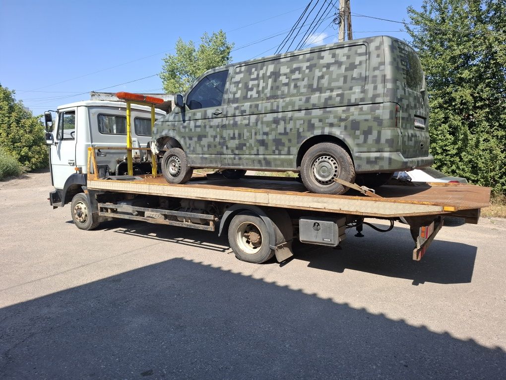 Эвакуатор МАЗ 437040