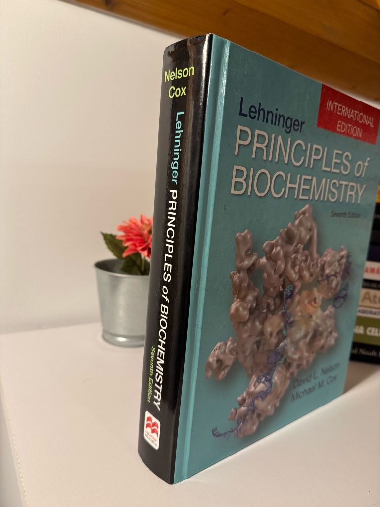 Livro Principles of  Biochemistry novo na língua inglesa