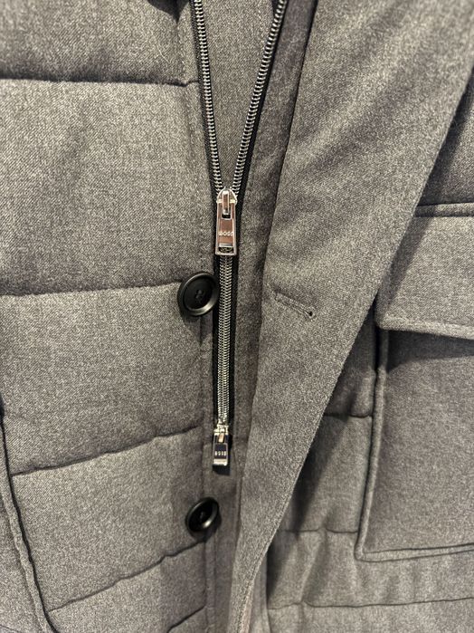 Casaco Hugo Boss Regular Fit Acolchoado em mistura de Lã Stretch