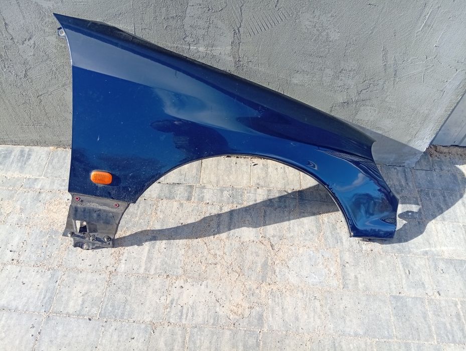 Błotnik Lexus GS 300 prawy przód MK II 1997-05 r