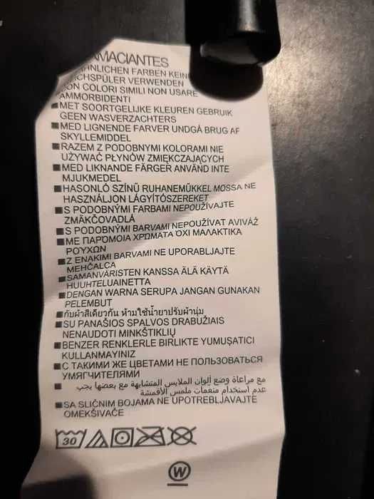 Koszulka Tshirt sportowy biegania sportu siłowni damski Under Armour M