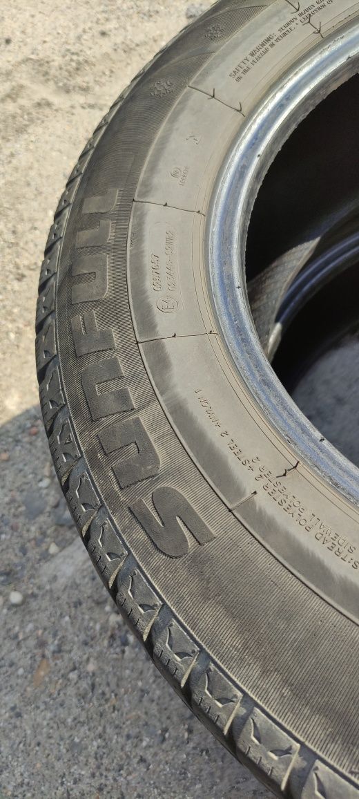 Opony zimowe z 2017r 5mm 215/65/16 Sunfull 8N