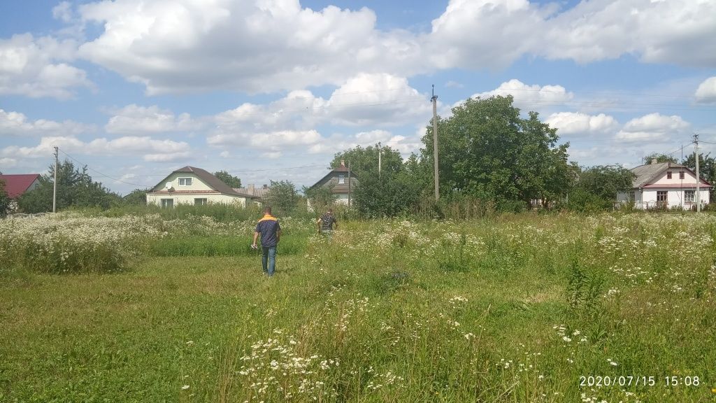 Продам земельну ділянку.